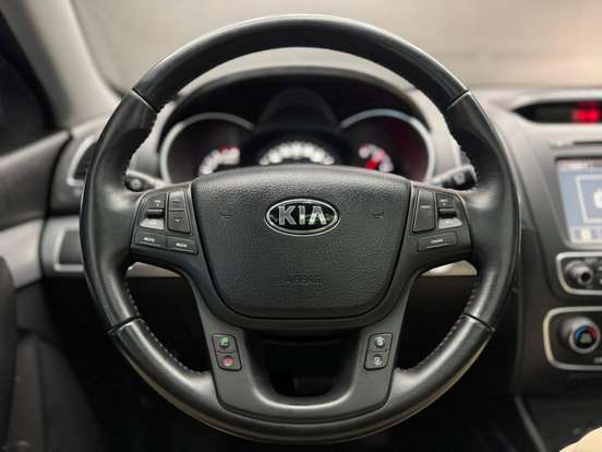 KIA-SORENTO-2014