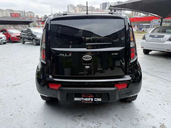 KIA-SOUL-2010