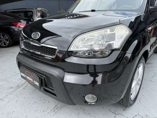 KIA-SOUL-2010