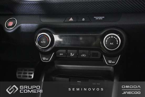 KIA-STONIC-2021