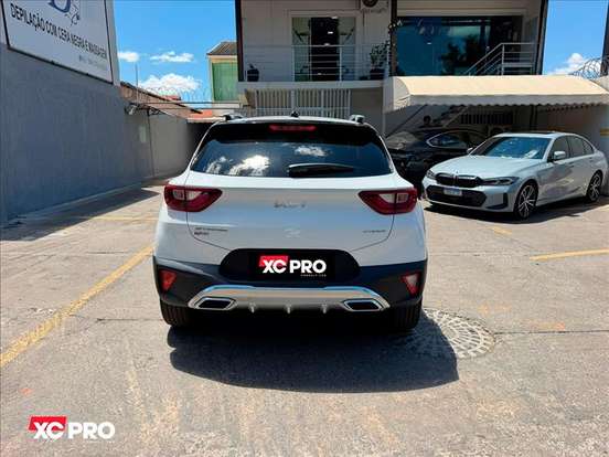 KIA-STONIC-2022