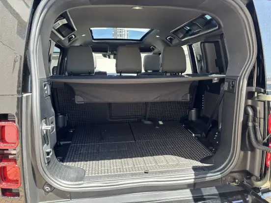 LAND ROVER-DEFENDER-3.0 D350 TURBO DIESEL MHEV 110 X-DYNAMIC HSE AWD AUTOMÁTICO LAND ROVER-DEFENDER-2025