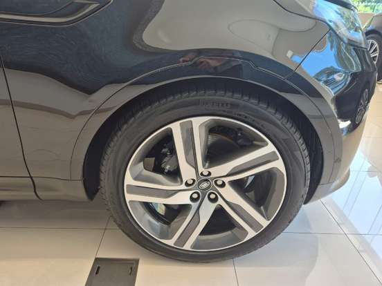 LAND ROVER-DISCOVERY-2026