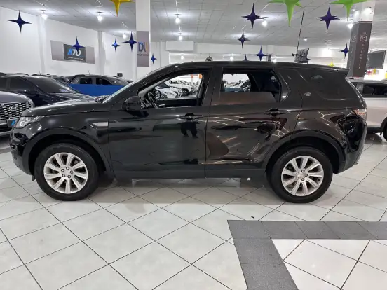 LAND ROVER-DISCOVERY SPORT-2.0 16V SI4 TURBO GASOLINA SE 4P AUTOMÁTICO LAND ROVER-DISCOVERY SPORT-2017