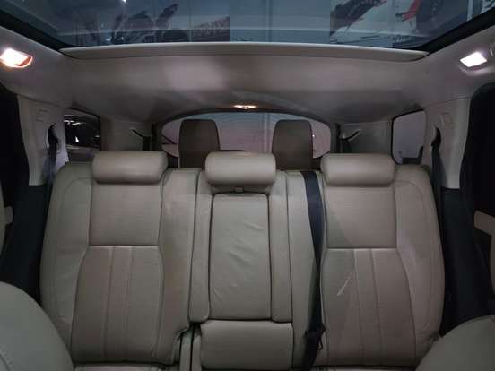 LAND ROVER-DISCOVERY SPORT-2016