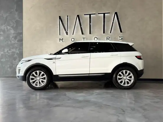 LAND ROVER-RANGE ROVER EVOQUE-2.0 SE 4WD 16V GASOLINA 4P AUTOMÁTICO LAND ROVER-RANGE ROVER EVOQUE-2017