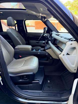 LAND ROVER-DEFENDER-2021