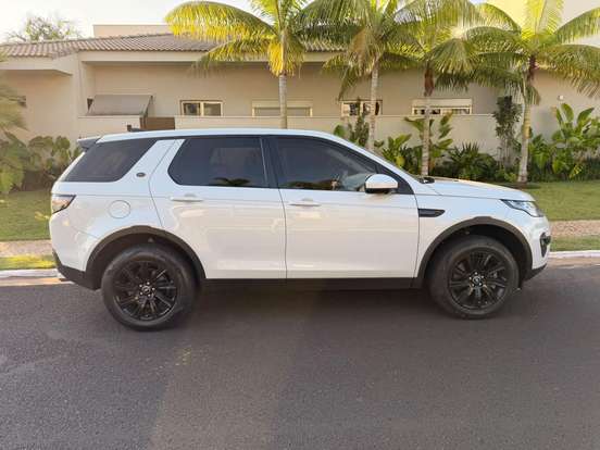 LAND ROVER-DISCOVERY SPORT-2018