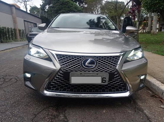 LEXUS CT200H 1.8 LUXURY 16V HÍBRIDO 4P AUTOMÁTICO