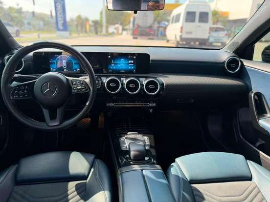 MERCEDES-BENZ-A 200-1.3 CGI GASOLINA STYLE SEDAN 7G-DCT MERCEDES-BENZ-A 200-2019