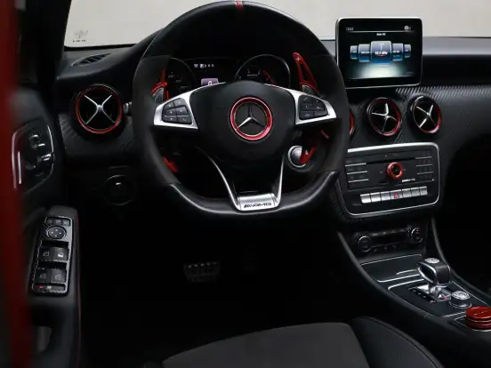 MERCEDES-BENZ-A 45 AMG-2.0 16V TURBO GASOLINA 4P AUTOMATIZADO MERCEDES-BENZ-A 45 AMG-2015