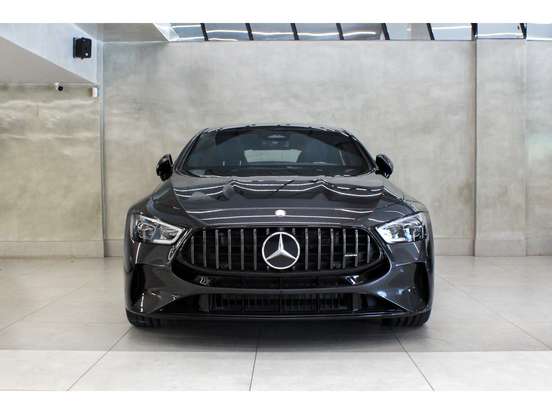 MERCEDES-BENZ-AMG GT 63-2025