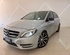 MERCEDES-BENZ B 200 1.6 TURBO GASOLINA 4P AUTOMÁTICO MERCEDES-BENZ B 200 1.6 TURBO GASOLINA 4P AUTOMÁTICO