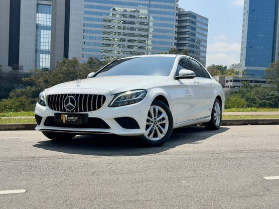 MERCEDES-BENZ C 180 1.6 CGI GASOLINA AVANTGARDE 9G-TRONIC
