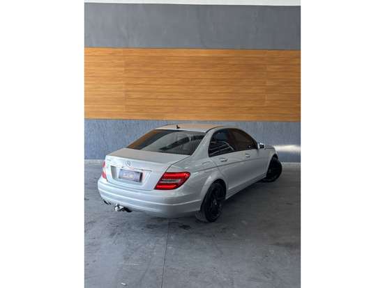 MERCEDES-BENZ-C 180-2011