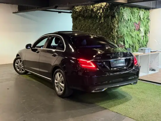 MERCEDES-BENZ-C 200-2019