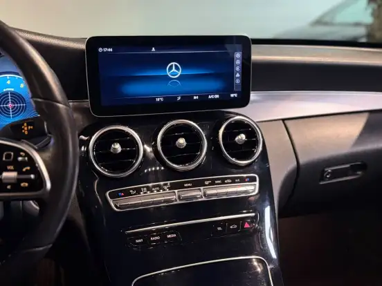 MERCEDES-BENZ-C 200-2019
