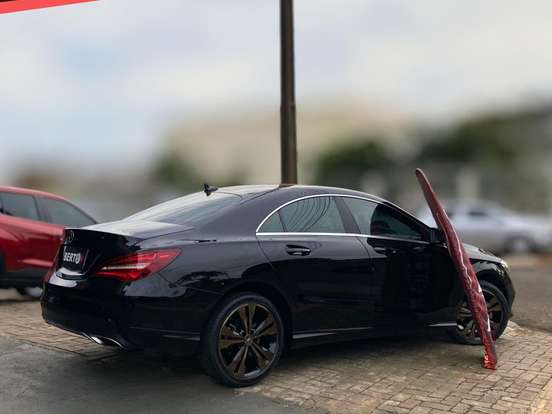 MERCEDES-BENZ-CLA 200-1.6 URBAN 16V FLEX 4P AUTOMÁTICO MERCEDES-BENZ-CLA 200-2016