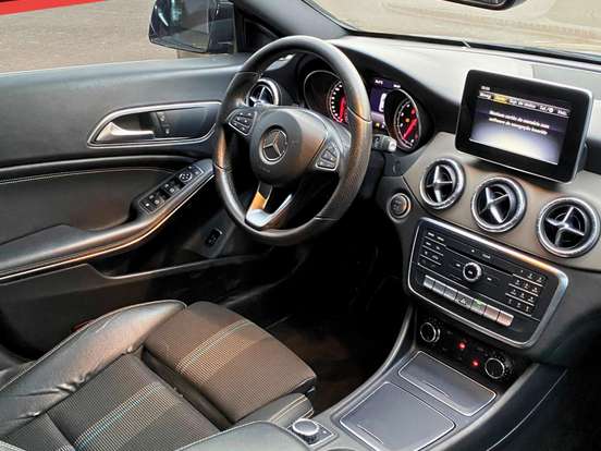 MERCEDES-BENZ-CLA 200-1.6 URBAN 16V FLEX 4P AUTOMÁTICO MERCEDES-BENZ-CLA 200-2016