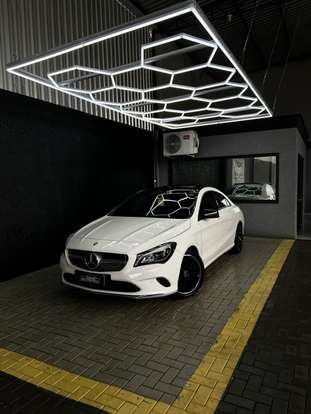 MERCEDES-BENZ-CLA 200-2016