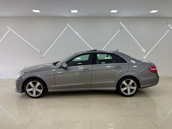 MERCEDES-BENZ-E 250-2012