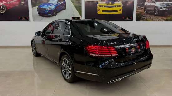 MERCEDES-BENZ-E 250-2015