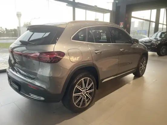 MERCEDES-BENZ-EQA 250-2024