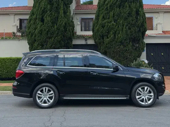 MERCEDES-BENZ-GL 500-4.7 V8 4X4 GASOLINA 4P AUTOMÁTICO MERCEDES-BENZ-GL 500-2015