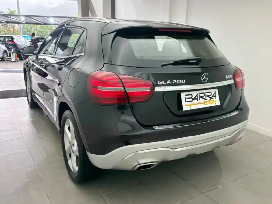 MERCEDES-BENZ-GLA 200-1.6 CGI FLEX ADVANCE 7G-DCT MERCEDES-BENZ-GLA 200-2018