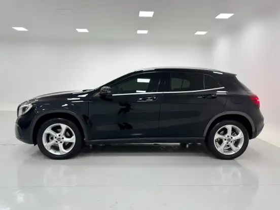 MERCEDES-BENZ-GLA 200-1.6 CGI FLEX ADVANCE 7G-DCT MERCEDES-BENZ-GLA 200-2018