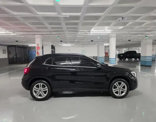 MERCEDES-BENZ-GLA 200-1.6 CGI FLEX STYLE 7G-DCT MERCEDES-BENZ-GLA 200-2020