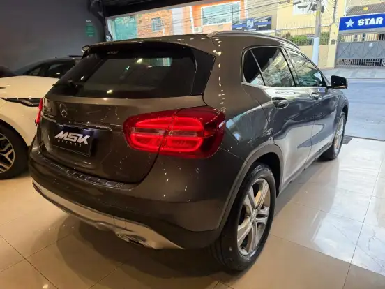 MERCEDES-BENZ-GLA 200-1.6 CGI STYLE 16V TURBO FLEX 4P AUTOMÁTICO MERCEDES-BENZ-GLA 200-2017