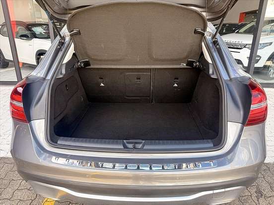 MERCEDES-BENZ-GLA 200-1.6 CGI FLEX ADVANCE 7G-DCT MERCEDES-BENZ-GLA 200-2019