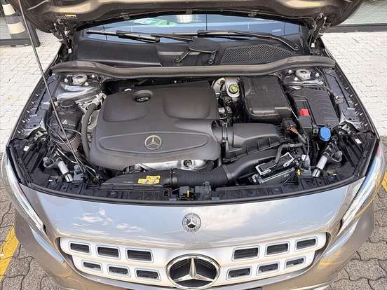 MERCEDES-BENZ-GLA 200-1.6 CGI FLEX ADVANCE 7G-DCT MERCEDES-BENZ-GLA 200-2019