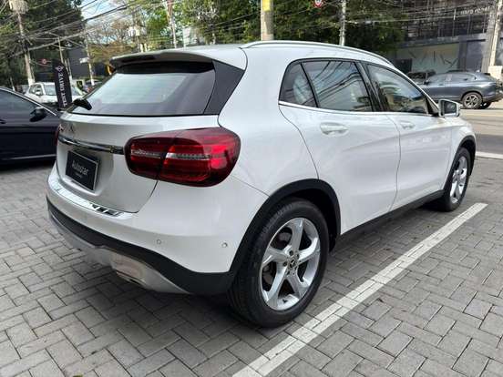 MERCEDES-BENZ-GLA 200-1.6 CGI FLEX ENDURO 7G-DCT MERCEDES-BENZ-GLA 200-2019