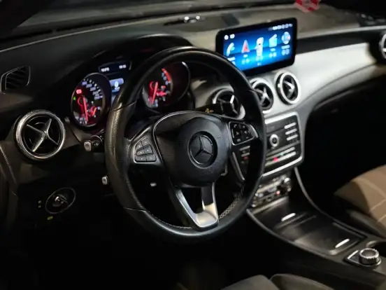 MERCEDES-BENZ-GLA 250-2.0 16V TURBO GASOLINA SPORT 4P AUTOMÁTICO MERCEDES-BENZ-GLA 250-2016