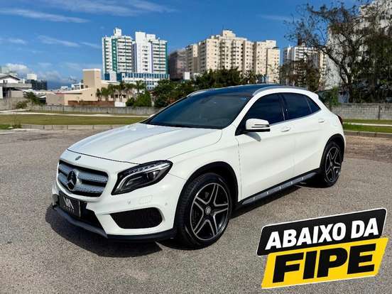 MERCEDES-BENZ-GLA 250-2016