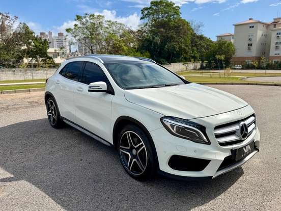 MERCEDES-BENZ-GLA 250-2.0 16V TURBO GASOLINA SPORT 4P 4MATIC AUTOMÁTICO MERCEDES-BENZ-GLA 250-2016