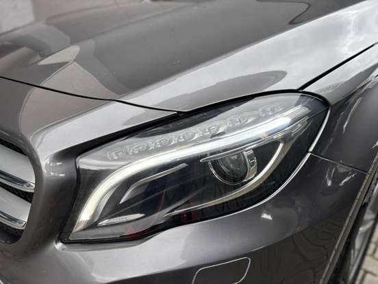 MERCEDES-BENZ-GLA 250-2017