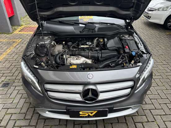 MERCEDES-BENZ-GLA 250-2017