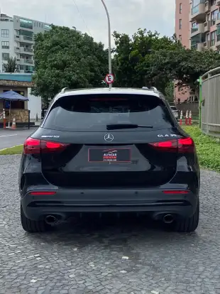MERCEDES-BENZ-GLA 35 AMG-2025
