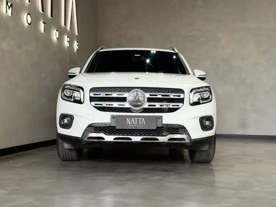 MERCEDES-BENZ-GLB 200-2021