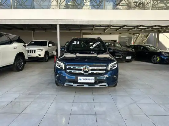 MERCEDES-BENZ-GLB 200-2021