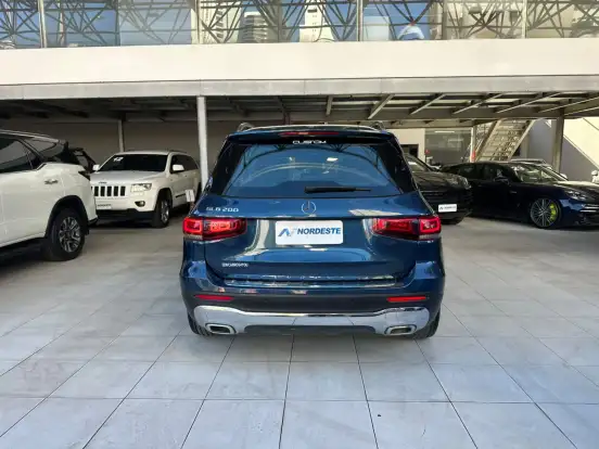 MERCEDES-BENZ-GLB 200-2021