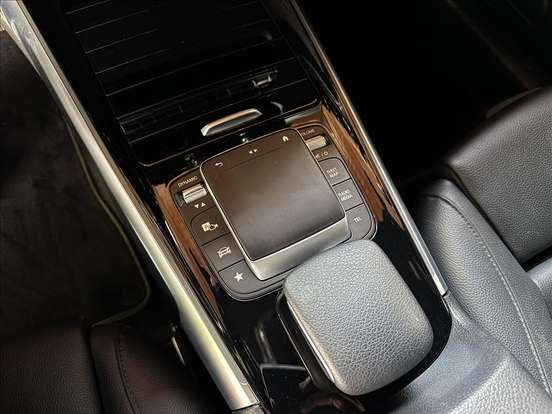 MERCEDES-BENZ-GLB 200-1.3 CGI GASOLINA ADVANCE 7G-DCT MERCEDES-BENZ-GLB 200-2021