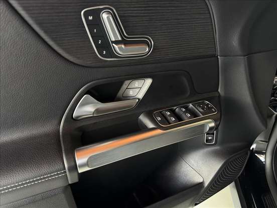 MERCEDES-BENZ-GLB 200-1.3 CGI GASOLINA ADVANCE 7G-DCT MERCEDES-BENZ-GLB 200-2021