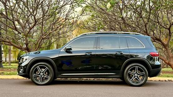 MERCEDES-BENZ-GLB 200-2022