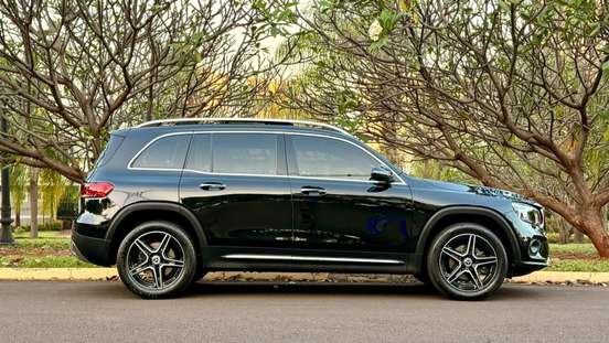 MERCEDES-BENZ-GLB 200-2022