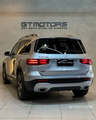 MERCEDES-BENZ-GLB 220-2024