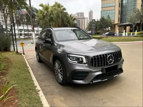 MERCEDES-BENZ-GLB 35 AMG-2022